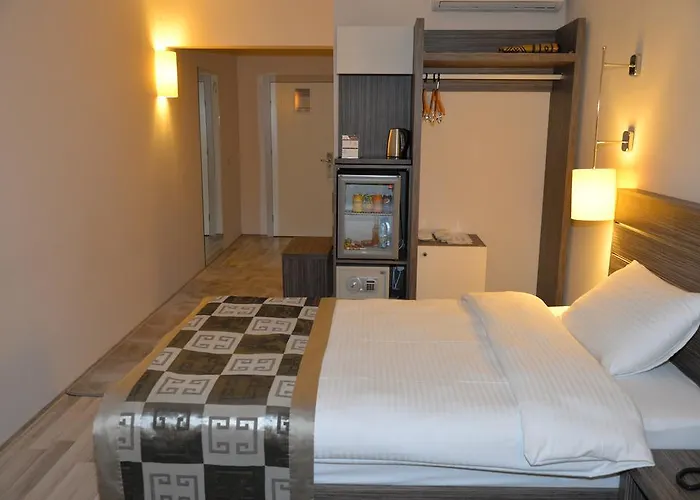 Enar Hotel